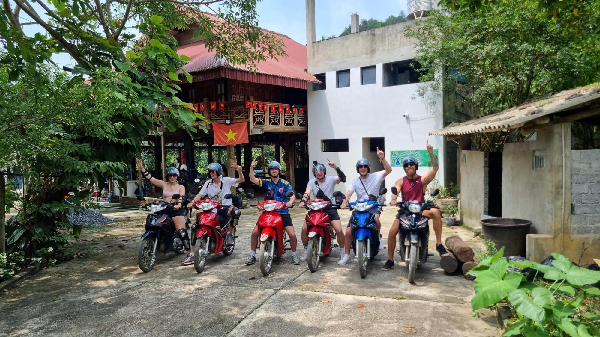 Nomadders Ha Giang旅舍 外观 照片